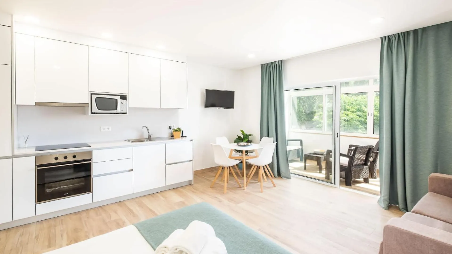 Studio Pimenta - Short Walk To The Beach Albufeira